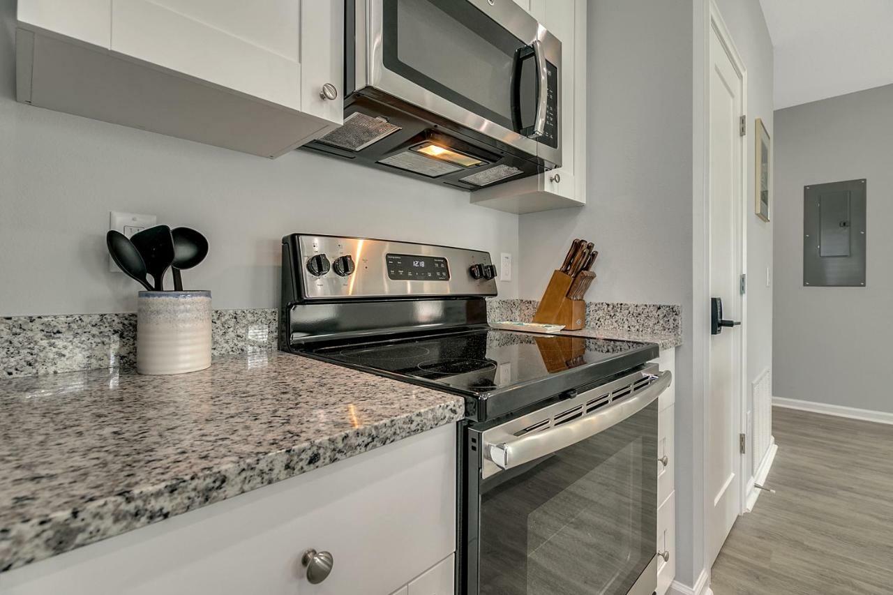 New 3/2 Duplex Minutes From Heart Of Tampa -Unit B Apartment Exterior photo